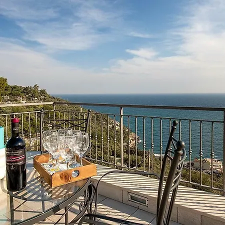 וילה Sirenuse Sleeps 12 Air Con Wifi נראנו